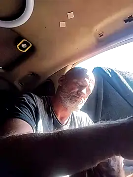 Snapshot of FloppyPickle4u chatting on March 9, 2025, 6:21 pm FloppyPickle4u online show from March 9, 2025, 6:21 pm