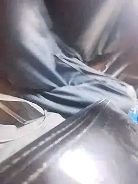 Snapshot of FloppyPickle4u chatting on March 10, 2025, 5:39 pm FloppyPickle4u online show from March 10, 2025, 5:39 pm