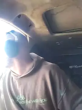 Snapshot of FloppyPickle4u chatting on November 16, 2025, 7:08 pm FloppyPickle4u online show from November 16, 2025, 7:08 pm