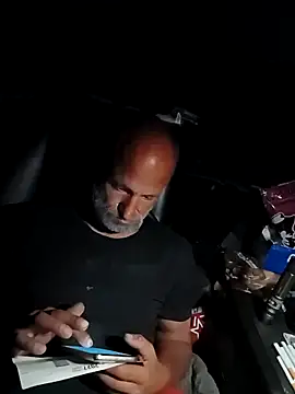 Snapshot of FloppyPickle4u chatting on February 1, 2026, 10:58 am FloppyPickle4u online show from February 1, 2026, 10:58 am