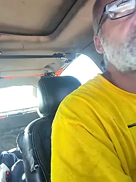 Snapshot of FloppyPickle4u chatting on February 26, 2026, 4:39 pm FloppyPickle4u online show from February 26, 2026, 4:39 pm