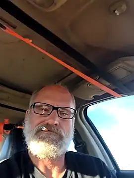 Snapshot of FloppyPickle4u chatting on February 27, 2026, 3:56 pm FloppyPickle4u online show from February 27, 2026, 3:56 pm