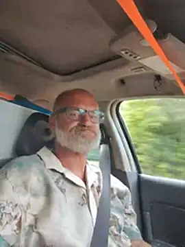 FloppyPickle4u online show from July 4, 2026, 11:33 pm