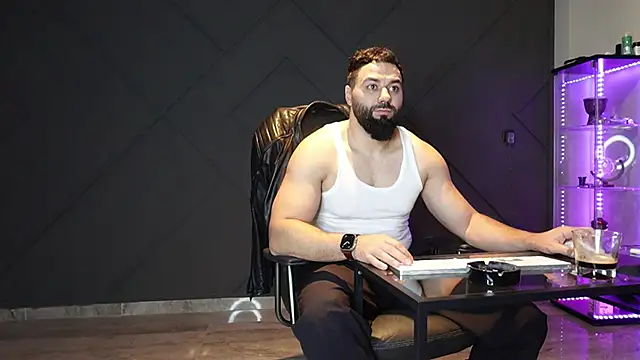 mattmasterss online show from March 31, 2026, 10:54 pm