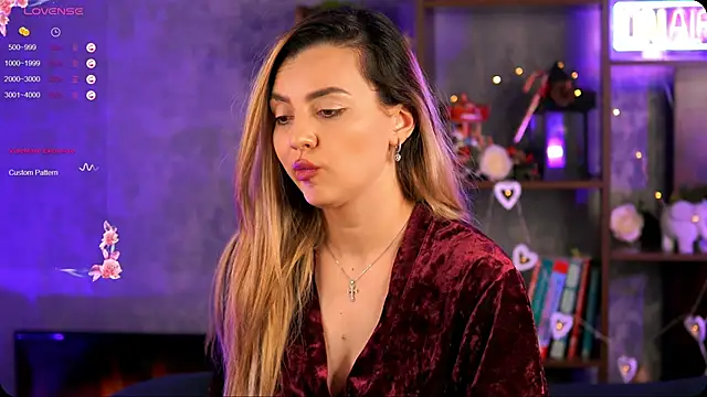 Snapshot of Bailey_Evans chatting on January 27, 2025, 5:04 pm Bailey Evans online show from January 27, 2025, 5:04 pm