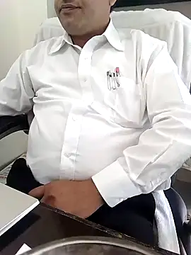 Snapshot of Hot-man39 chatting on December 4, 2024, 8:12 am Hot-man39 online show from December 4, 2024, 8:12 am