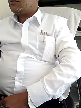 Snapshot of Hot-man39 chatting on December 16, 2024, 7:48 am Hot-man39 online show from December 16, 2024, 7:48 am