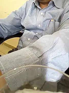 Snapshot of Hot-man39 chatting on March 14, 2026, 8:09 am Hot-man39 online show from March 14, 2026, 8:09 am