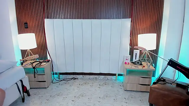 Snapshot of Liana_Asaff chatting on March 17, 2025, 11:11 pm Liana Asaff online show from March 17, 2025, 11:11 pm