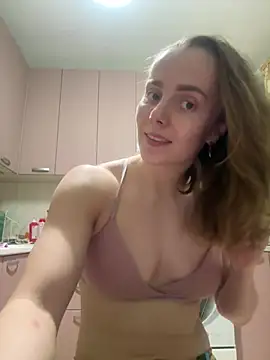 Snapshot of AlisaKissss chatting on March 10, 2025, 6:56 pm AlisaKissss online show from March 10, 2025, 6:56 pm