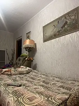 Snapshot of AlisaKissss chatting on November 19, 2025, 6:30 pm AlisaKissss online show from November 19, 2025, 6:30 pm