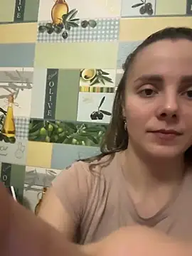 Snapshot of AlisaKissss chatting on March 23, 2026, 7:40 pm AlisaKissss online show from March 23, 2026, 7:40 pm
