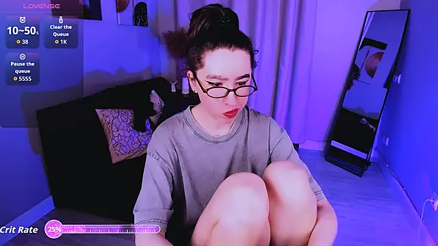 Snapshot of Lily_xBabe chatting on March 18, 2026, 8:17 am Lily xBabe online show from March 18, 2026, 8:17 am