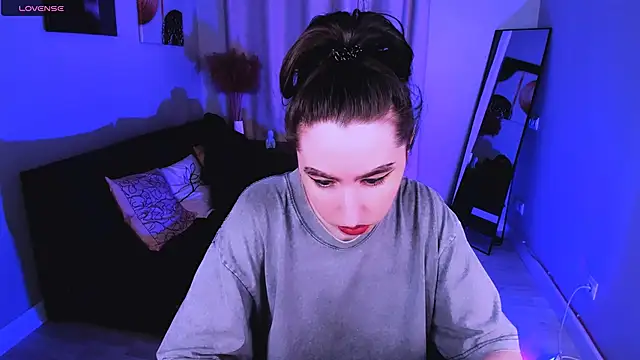 Snapshot of Lily_xBabe chatting on March 25, 2026, 7:36 am Lily xBabe online show from March 25, 2026, 7:36 am