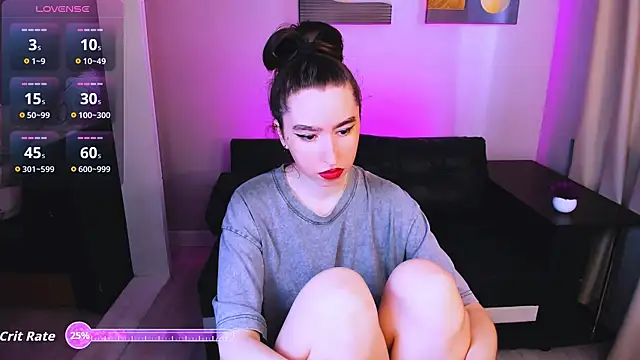 Snapshot of Lily_xBabe chatting on June 14, 2026, 1:46 pm Lily xBabe online show from June 14, 2026, 1:46 pm