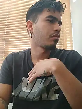 Snapshot of jaden_98_ chatting on December 13, 2025, 9:20 pm jaden 98 online show from December 13, 2025, 9:20 pm