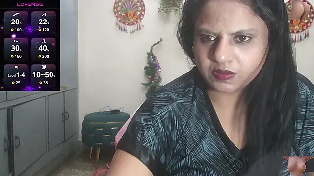 Sexy komolika online show from March 6, 2026, 11:39 am