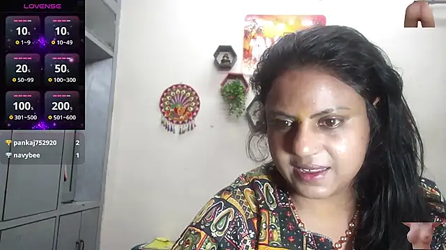 Sexy komolika online show from April 14, 2026, 3:12 am