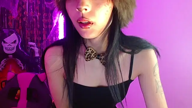 Kind Scarlett online show from October 29, 2025, 2:58 am