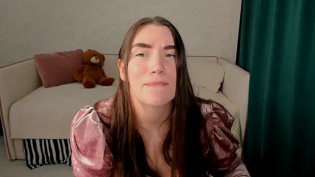 Snapshot of pussyhome2407 chatting on February 5, 2025, 6:04 pm pussyhome2407 online show from February 5, 2025, 6:04 pm