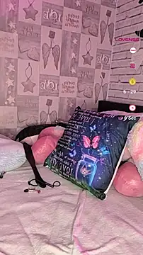 KinkyLittleWitch online show from January 25, 2025, 11:54 pm