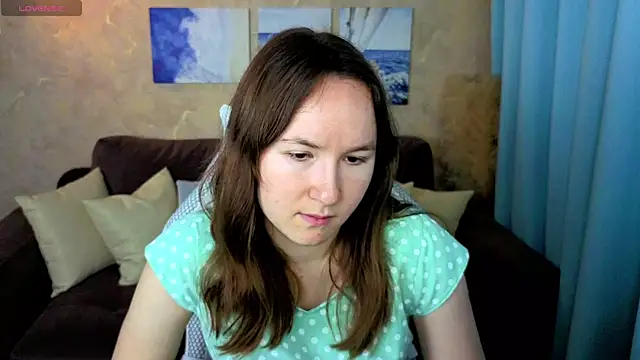 Snapshot of Little_doll_meow chatting on November 20, 2025, 2:56 am Little doll meow online show from November 20, 2025, 2:56 am