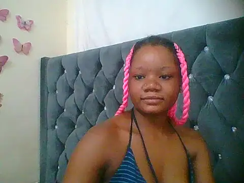 Snapshot of HotJeylee chatting on December 17, 2025, 6:47 pm HotJeylee online show from December 17, 2025, 6:47 pm