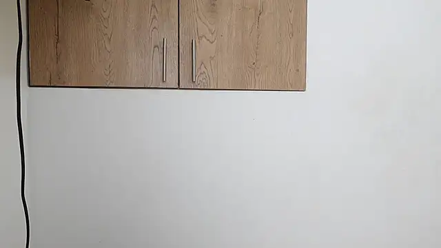 Snapshot of khloe_kaczka_ chatting on January 9, 2025, 1:24 pm khloe kaczka online show from January 9, 2025, 1:24 pm