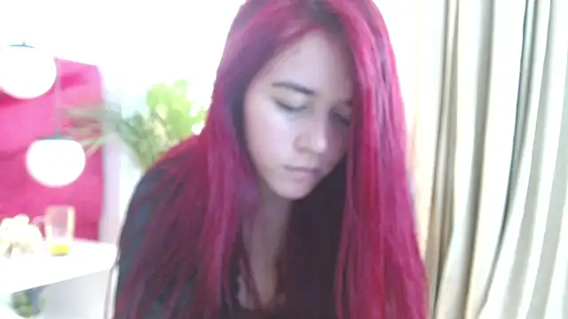 Snapshot of Sophie_ponce chatting on June 22, 2026, 12:13 pm Sophie ponce online show from June 22, 2026, 12:13 pm