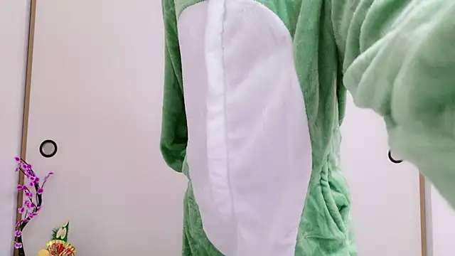 HONO cha online show from January 4, 2025, 11:11 am