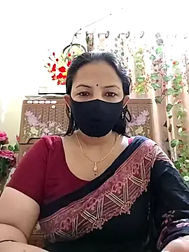 Snapshot of Payel-Sen chatting on February 2, 2025, 7:04 pm Payel-Sen online show from February 2, 2025, 7:04 pm