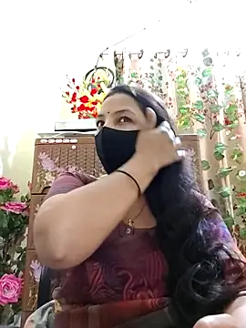 Snapshot of Payel-Sen chatting on February 17, 2025, 6:37 pm Payel-Sen online show from February 17, 2025, 6:37 pm