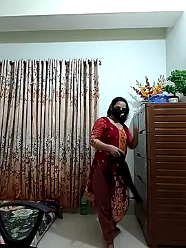 Snapshot of Payel-Sen chatting on November 1, 2025, 4:31 pm Payel-Sen online show from November 1, 2025, 4:31 pm