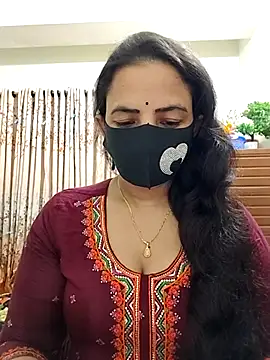 Snapshot of Payel-Sen chatting on November 4, 2025, 6:29 pm Payel-Sen online show from November 4, 2025, 6:29 pm