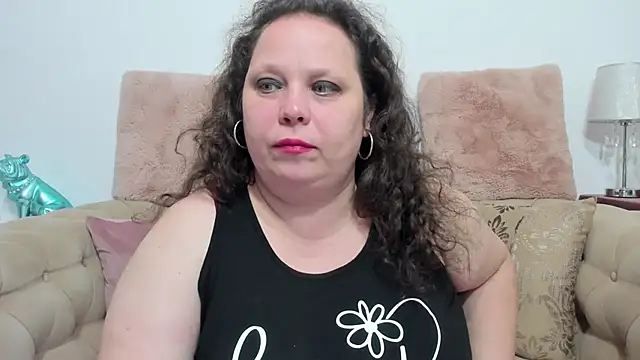 Snapshot of KarolineJoyy chatting on February 12, 2025, 8:29 pm KarolineJoyy online show from February 12, 2025, 8:29 pm