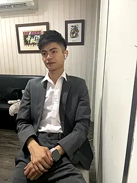 Snapshot of mumuowl chatting on September 17, 2025, 8:10 pm mumuowl online show from September 17, 2025, 8:10 pm