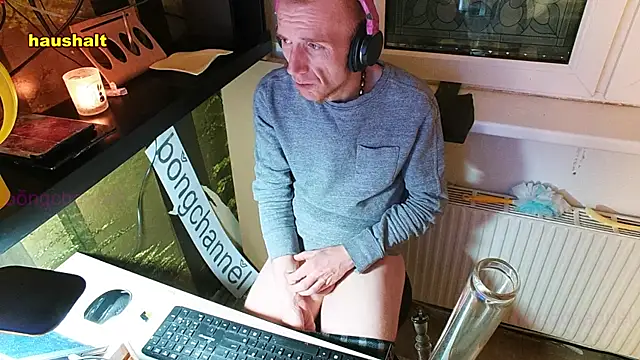 BongChannel online show from January 12, 2025, 9:30 am