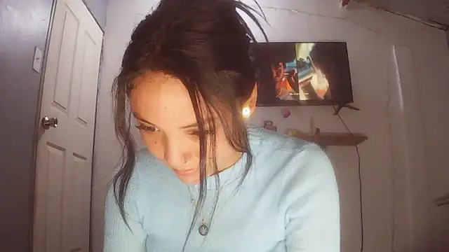 linzeysmith4 online show from February 25, 2026, 4:33 am