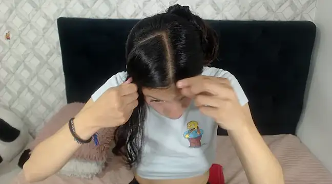 Emma-Wilson online show from February 26, 2025, 8:54 pm