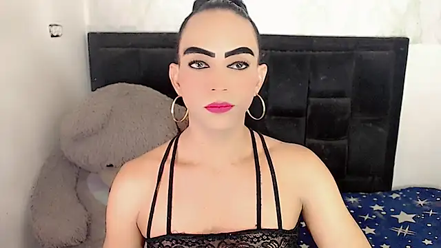 Michell Queen online show from November 30, 2025, 6:28 am