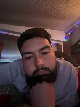 Snapshot of bigdickgio6923 chatting on February 14, 2026, 7:10 pm bigdickgio6923 online show from February 14, 2026, 7:10 pm