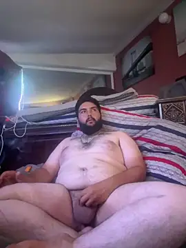 Snapshot of bigdickgio6923 chatting on May 27, 2026, 12:29 am bigdickgio6923 online show from May 27, 2026, 12:29 am