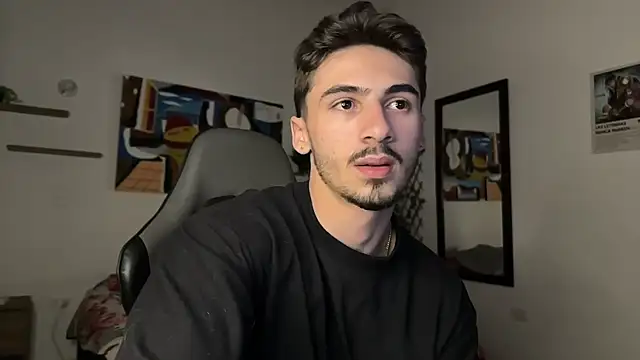 Snapshot of David_Brown18 chatting on September 20, 2025, 12:55 am David Brown18 online show from September 20, 2025, 12:55 am