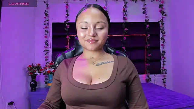 sweelanna   online show from March 1, 2026, 1:07 am