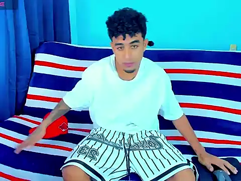 dominic brandd23 online show from September 10, 2025, 7:25 pm