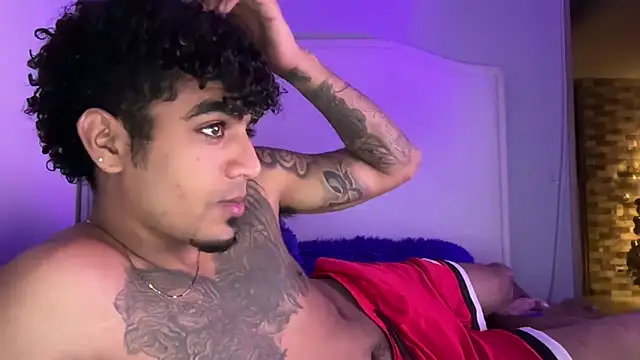 dominic brandd23 online show from November 17, 2025, 7:58 am