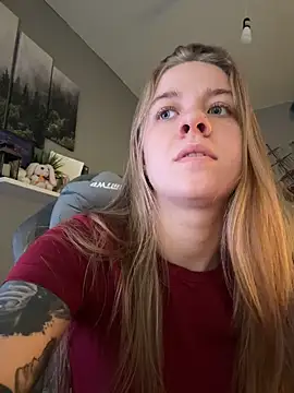 candy maggie online show from November 20, 2025, 10:59 am