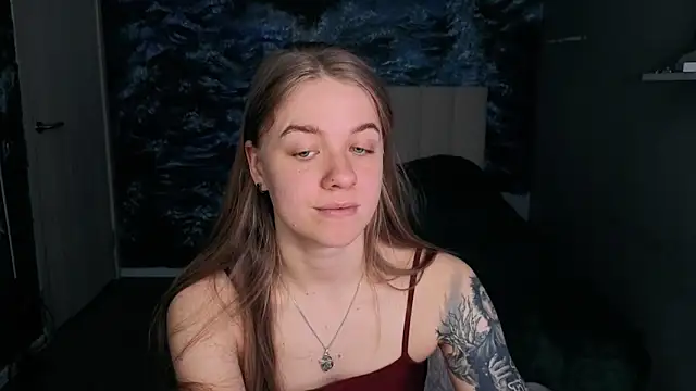 Snapshot of candy_maggie chatting on April 2, 2026, 12:36 pm candy maggie online show from April 2, 2026, 12:36 pm