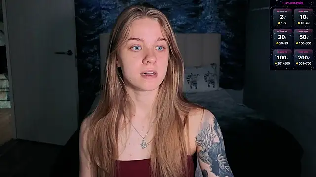 Snapshot of candy_maggie chatting on May 24, 2026, 4:45 pm candy maggie online show from May 24, 2026, 4:45 pm