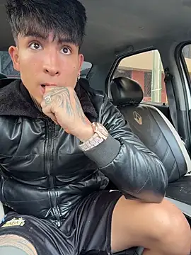 Snapshot of _Tomy08calderon chatting on November 6, 2025, 6:09 pm Tomy08calderon online show from November 6, 2025, 6:09 pm